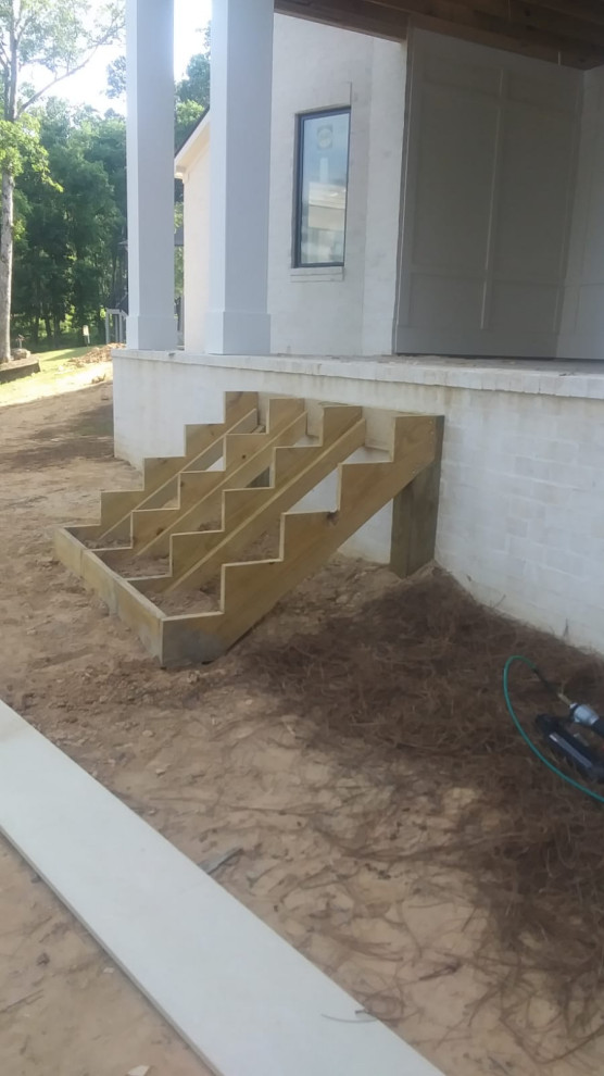 Deck Builds & Remodels