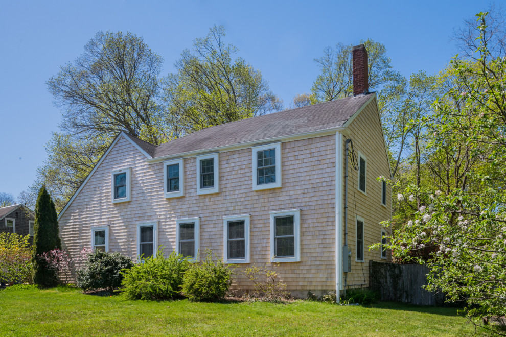 Transitional exterior home idea in Boston