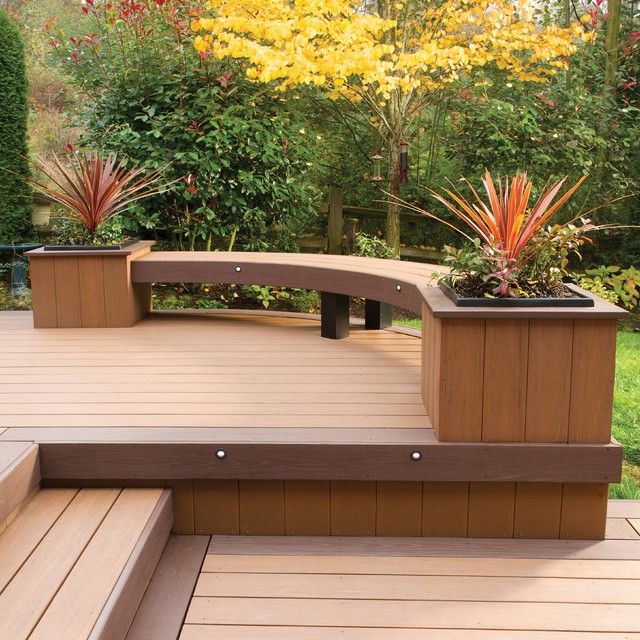 AZEK Deck Acacia and AZEK Deck Kona Traditional Deck New York