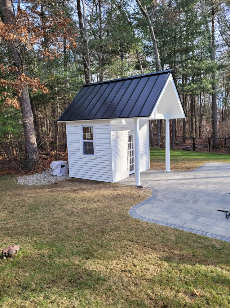 Shed and granny flat in Boston.