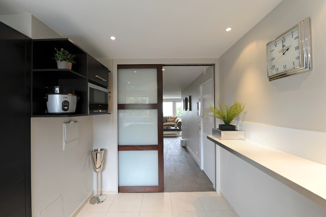 Reno Paris 19 Complete contemporary-kitchen