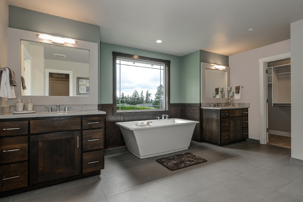 Inspiration for a transitional bathroom remodel in Boise