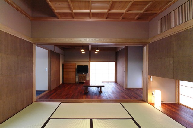 前原の家 japansk-dagligstue