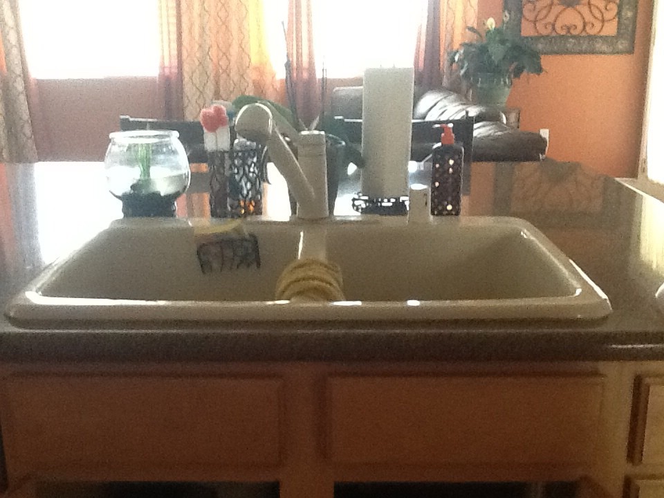 Can I have an undermount sink? If so, what material?