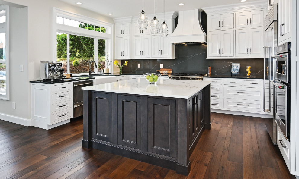Inspiration for a transitional kitchen remodel in Seattle