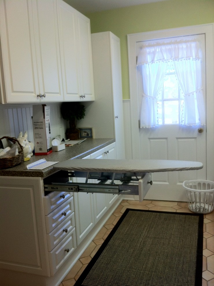 Laundry rooms - Traditional - Laundry Room - New York - by ...