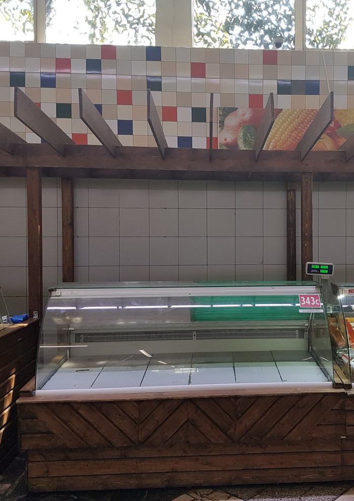 Дизайн витрины "ЧЕРНАЯ ИКРА"