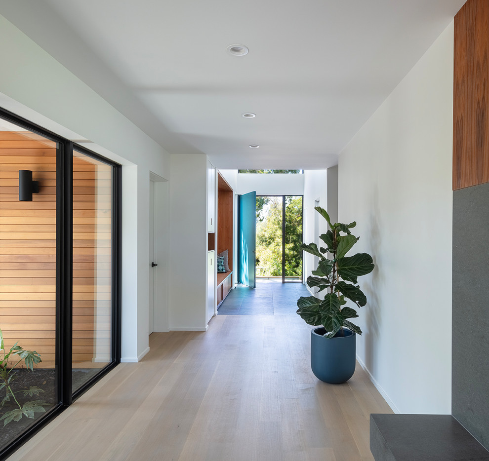 Inspiration for a contemporary hallway remodel in San Francisco