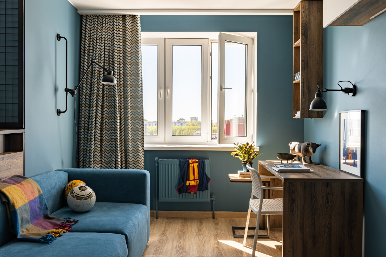 Квартира -студия  для молодого человека