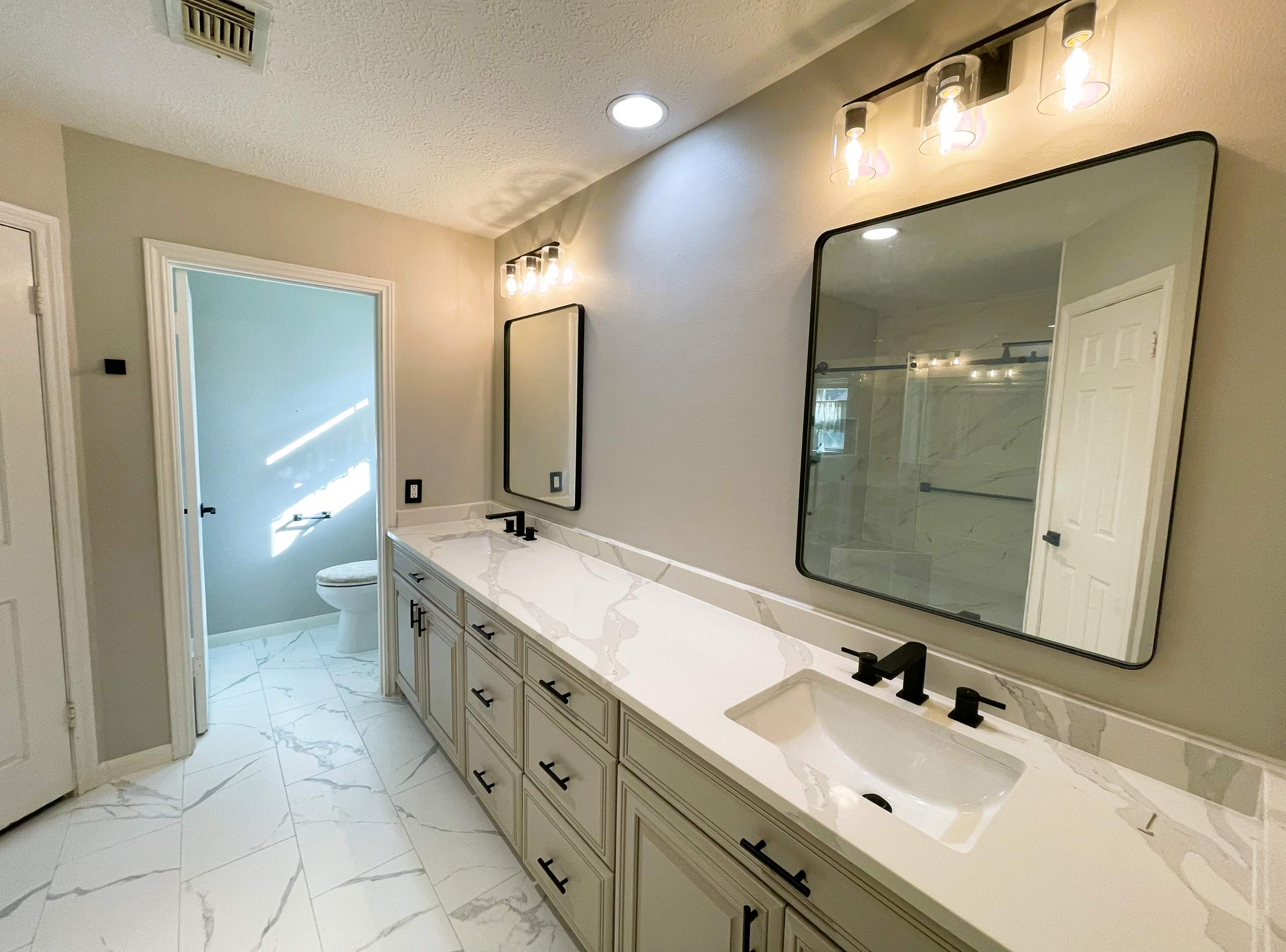 Primary Bathroom Remodeling in Houston