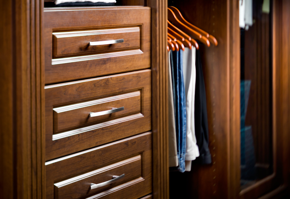 This is an example of a traditional storage and wardrobe in Toronto.