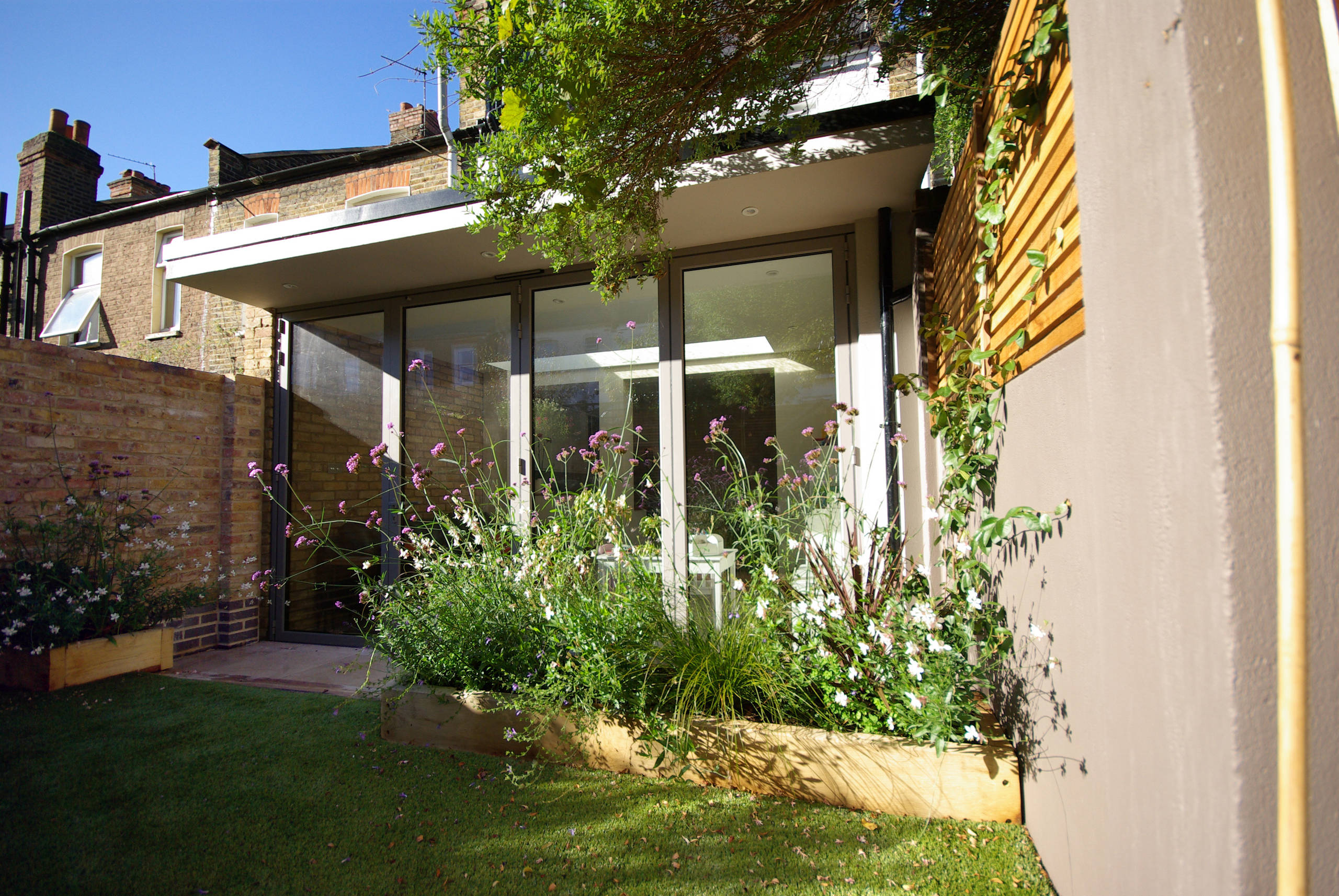 Modern single-storey extension in South-East London