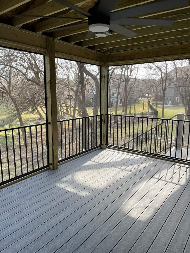 deck / screen porch