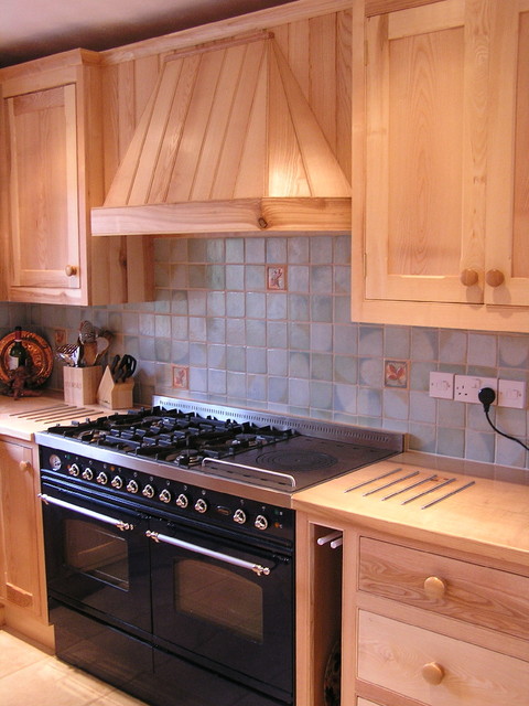 Kitchens traditional-kitchen