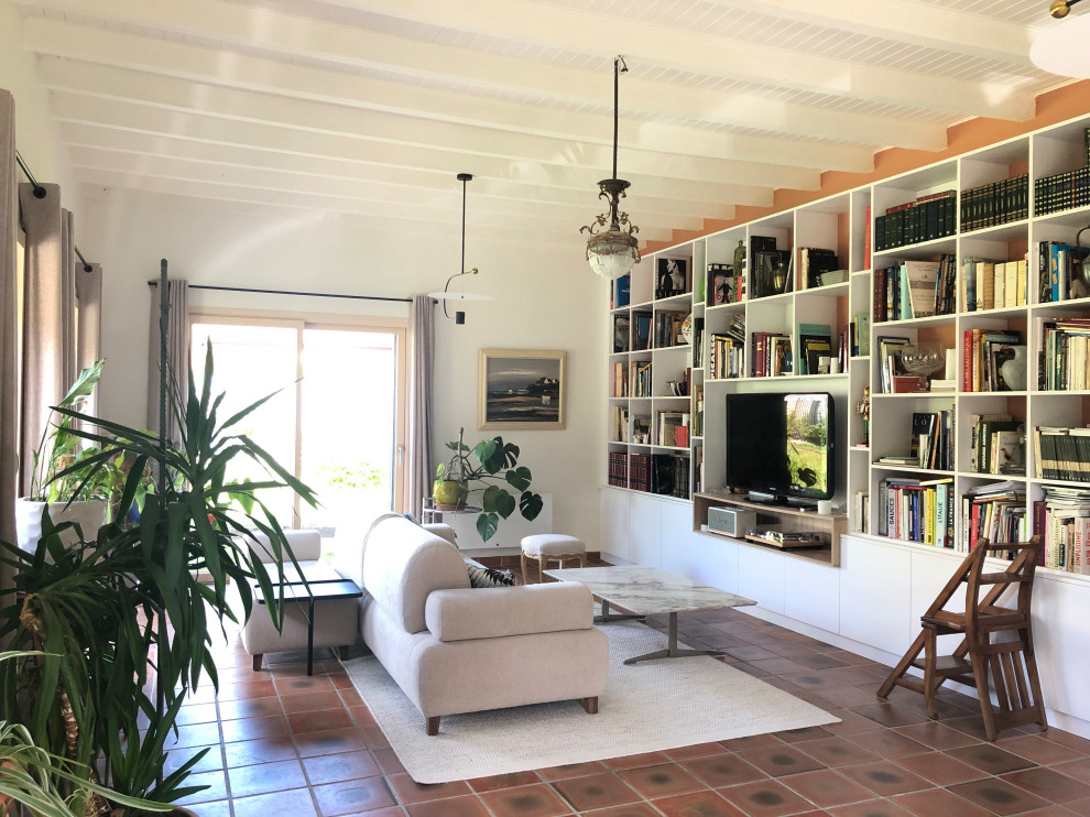 salon rustique moderne lumineux terracotta