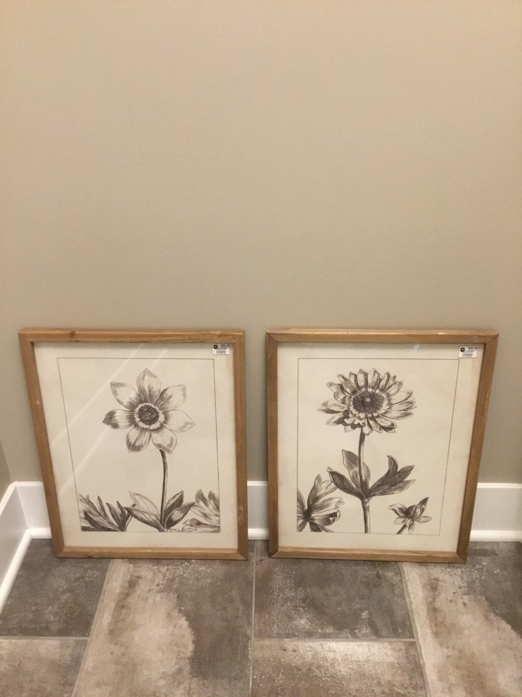 How to hang? SideBySide or Stacked or Staggered?