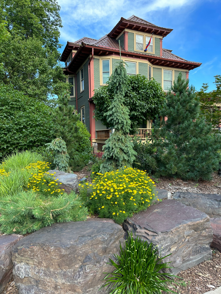 Minneapolis Asian Victorian