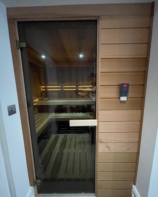 Bespoke sauna scandinavian-pool