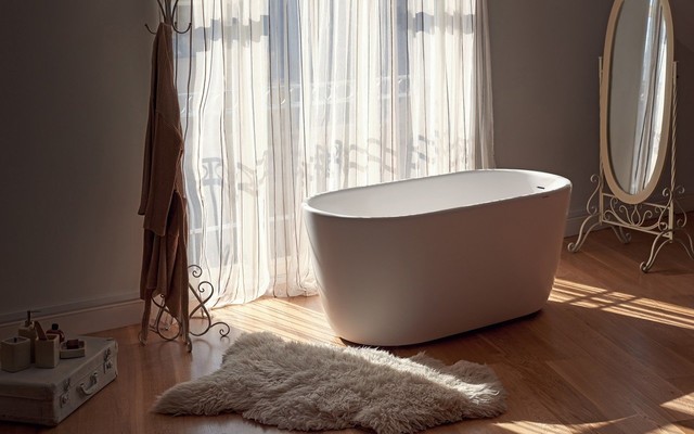 Aquatica Lullaby-Mini-Blck-Wht Freestanding Solid Surface Bathtub - Matte  Black and White