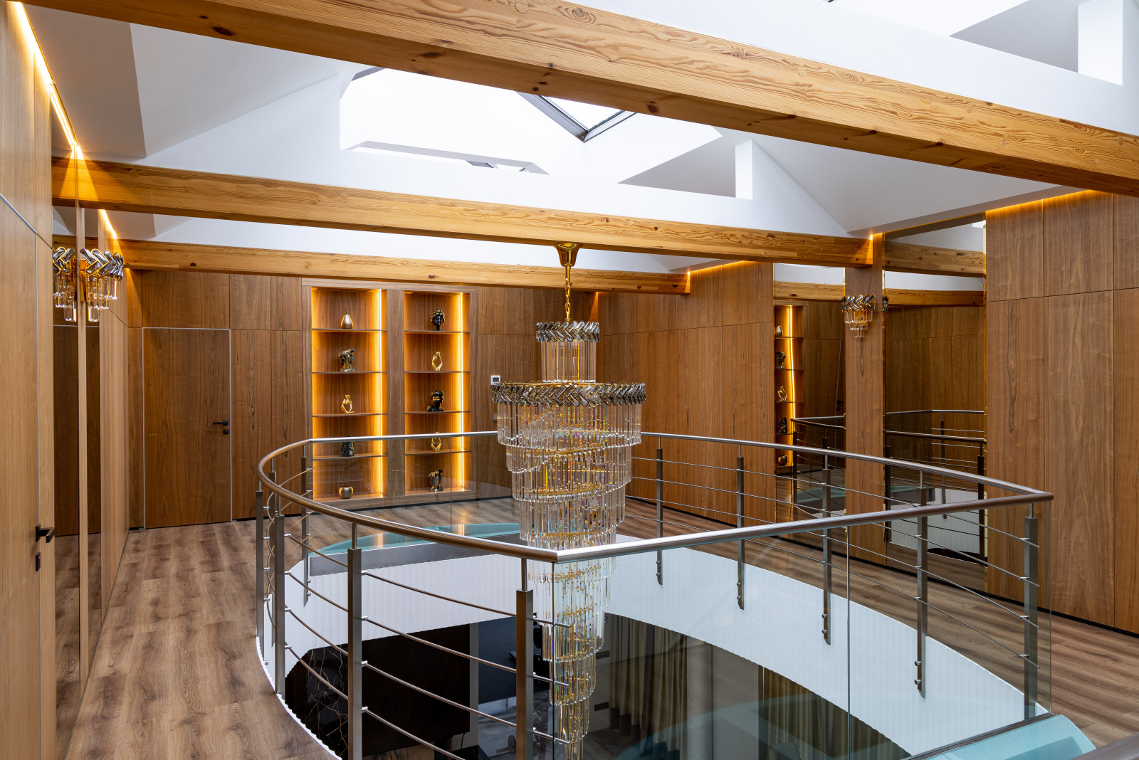 RADAR DC | country house