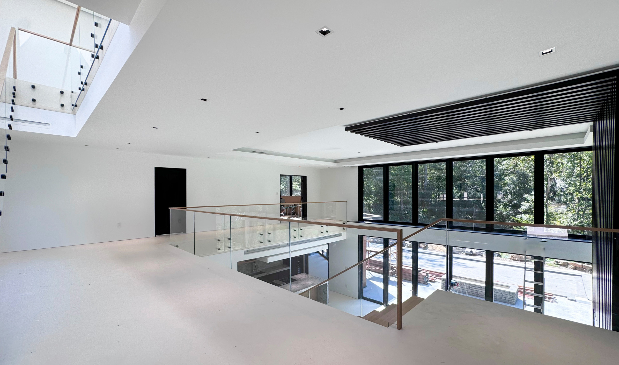 126_Visually Open and Light Contemporary Staircase, Mclean, VA 22102