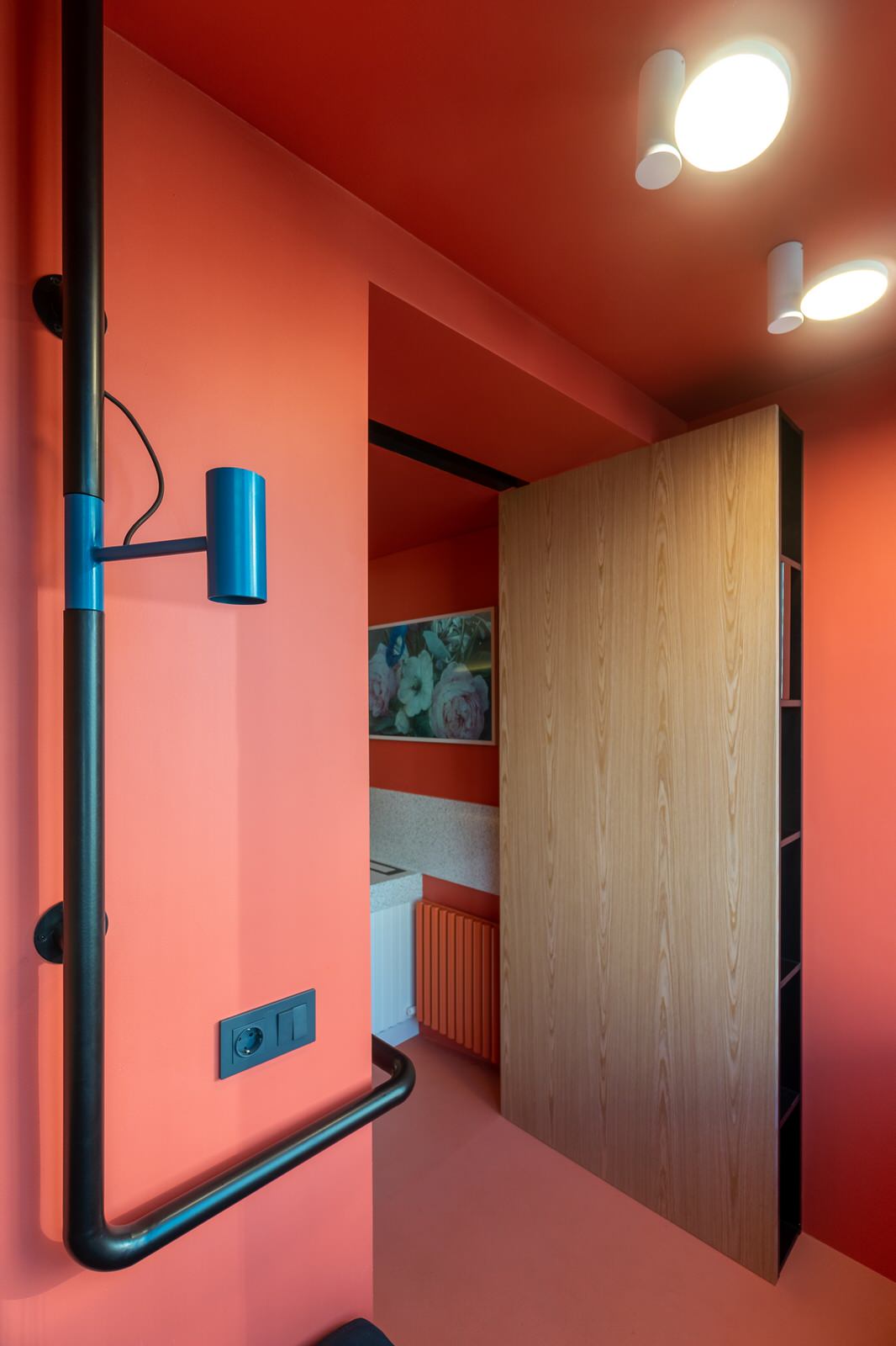 Кухня в коралловом ожерелье