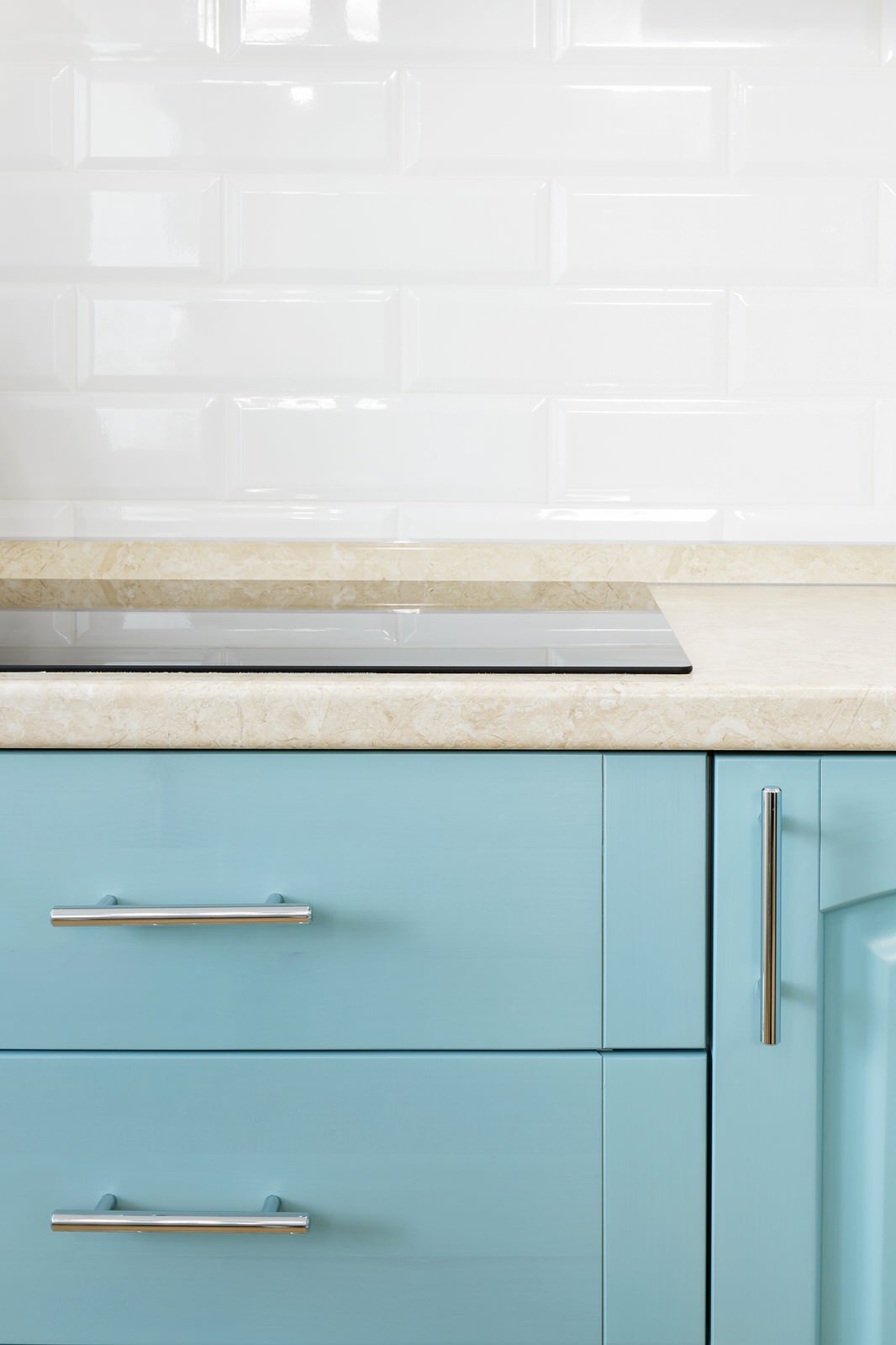 Бирюзовая квартира по улице Интернациональная