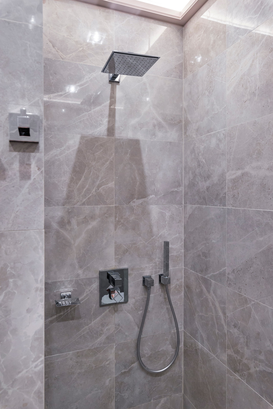 ЖК  Актер Гэлакси