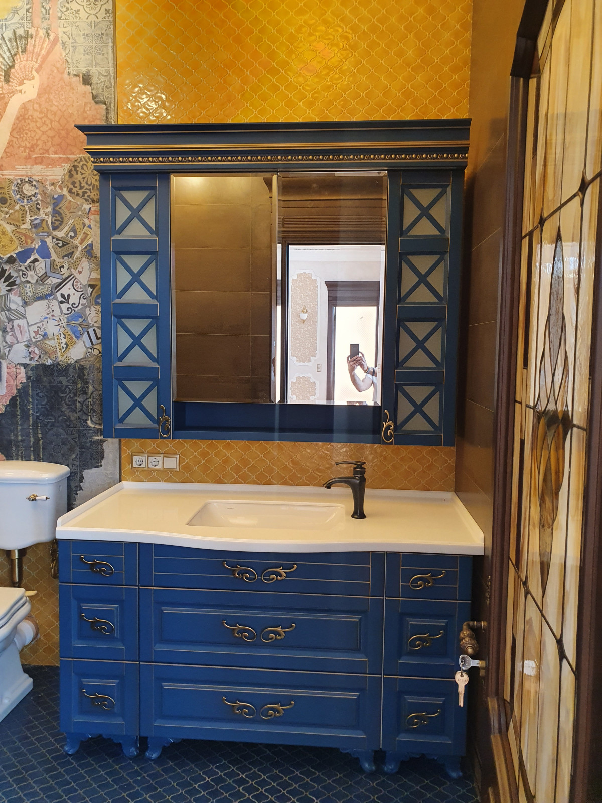 Мебель для ванной