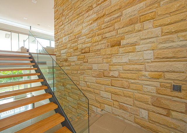 Home Renovation contemporaneo-scale
