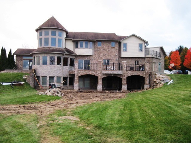 Custom Steel-Cement Raised Deck