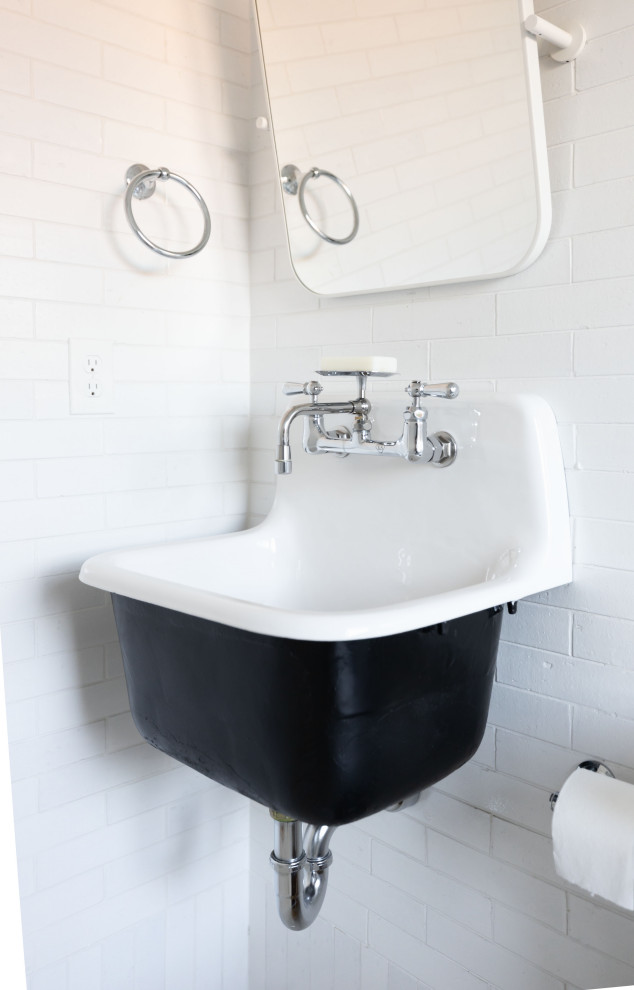 Inspiration for a transitional home design remodel in Phoenix