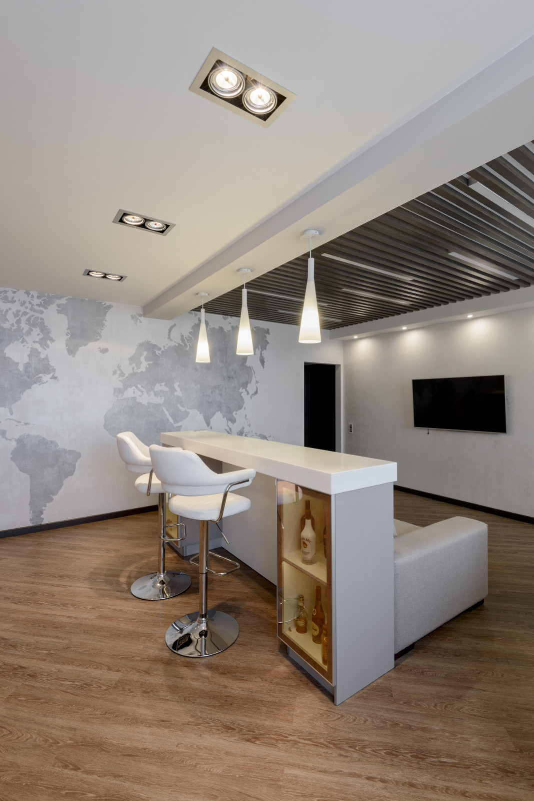 Трехкомнатная квартира-студия в современном стиле