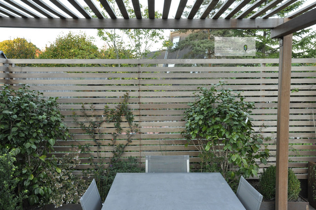Terrasse de Charme en r&eacute;gion Parisienne contemporary-deck