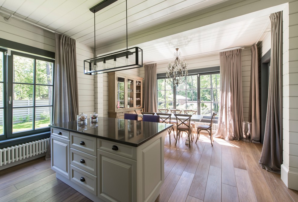 Один из домов, выкрашенных материалами Renner