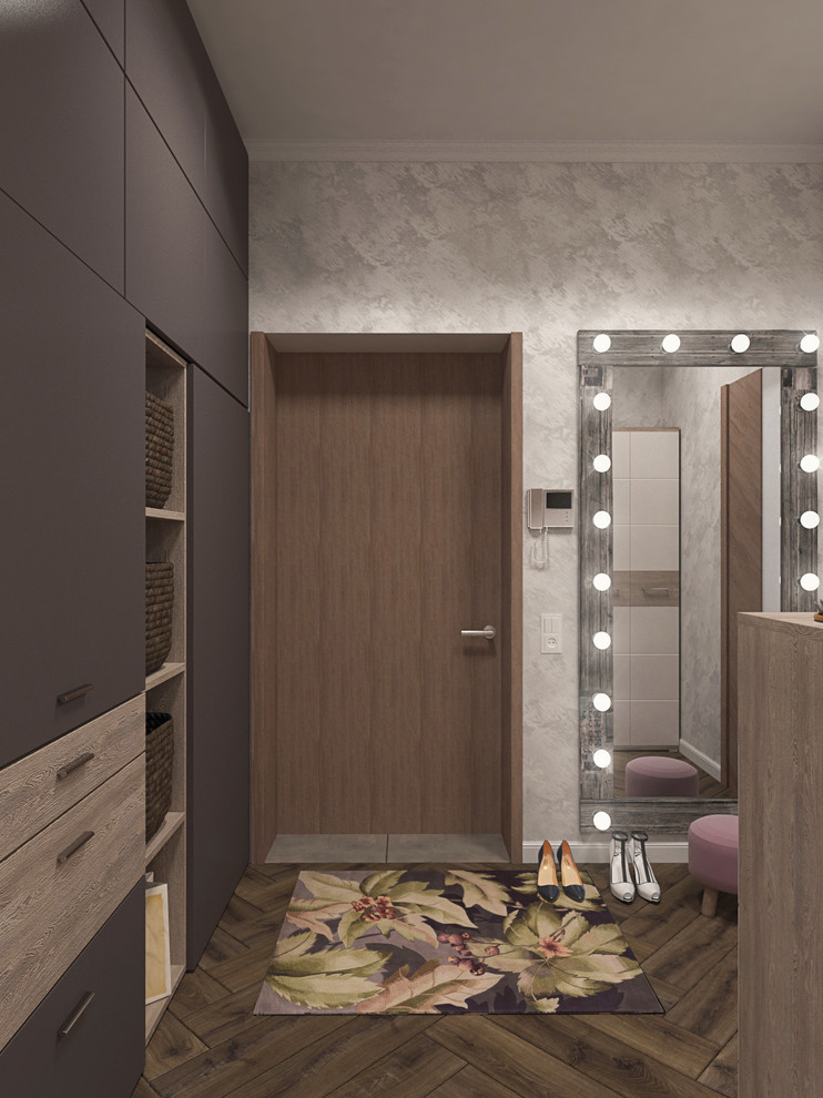 Прихожая с гостиной в однокомнатной квартире