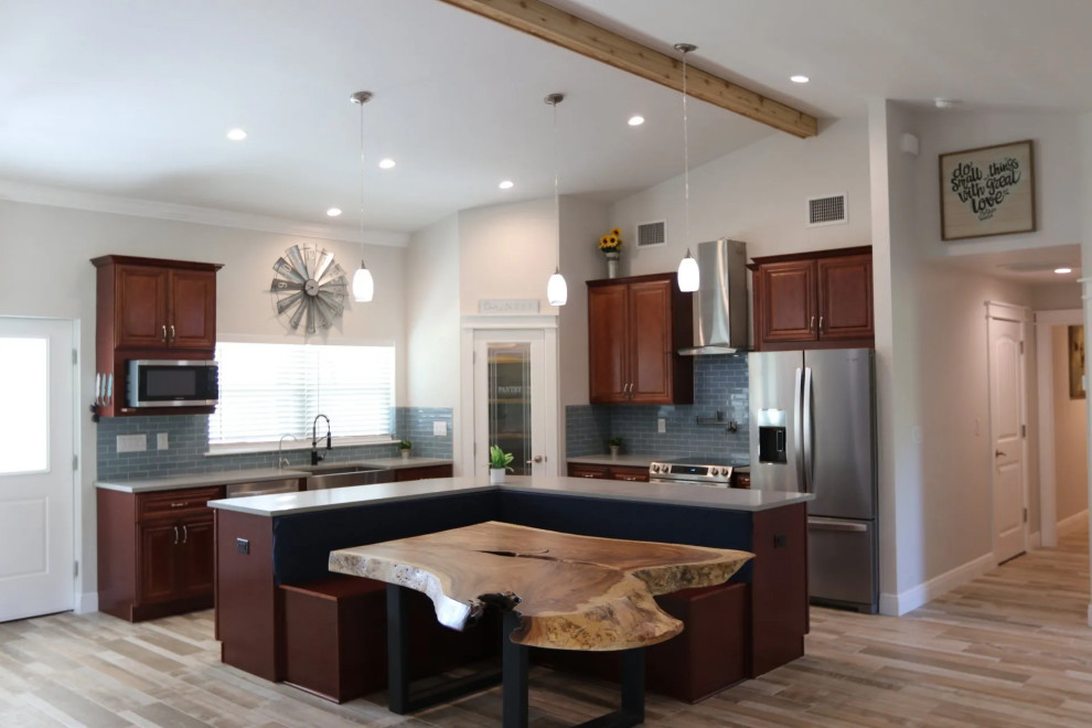 Mid-sized mountain style kitchen photo