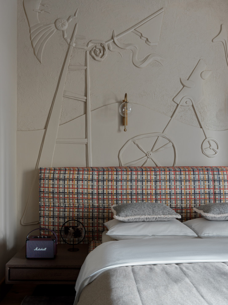 Барельеф в детской комнате