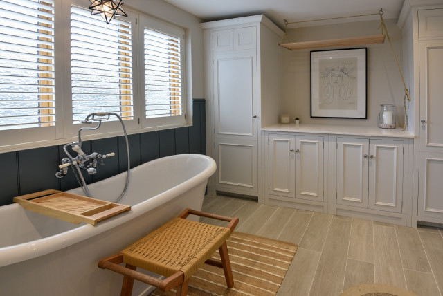 One Tree Hill Road contemporary-bathroom