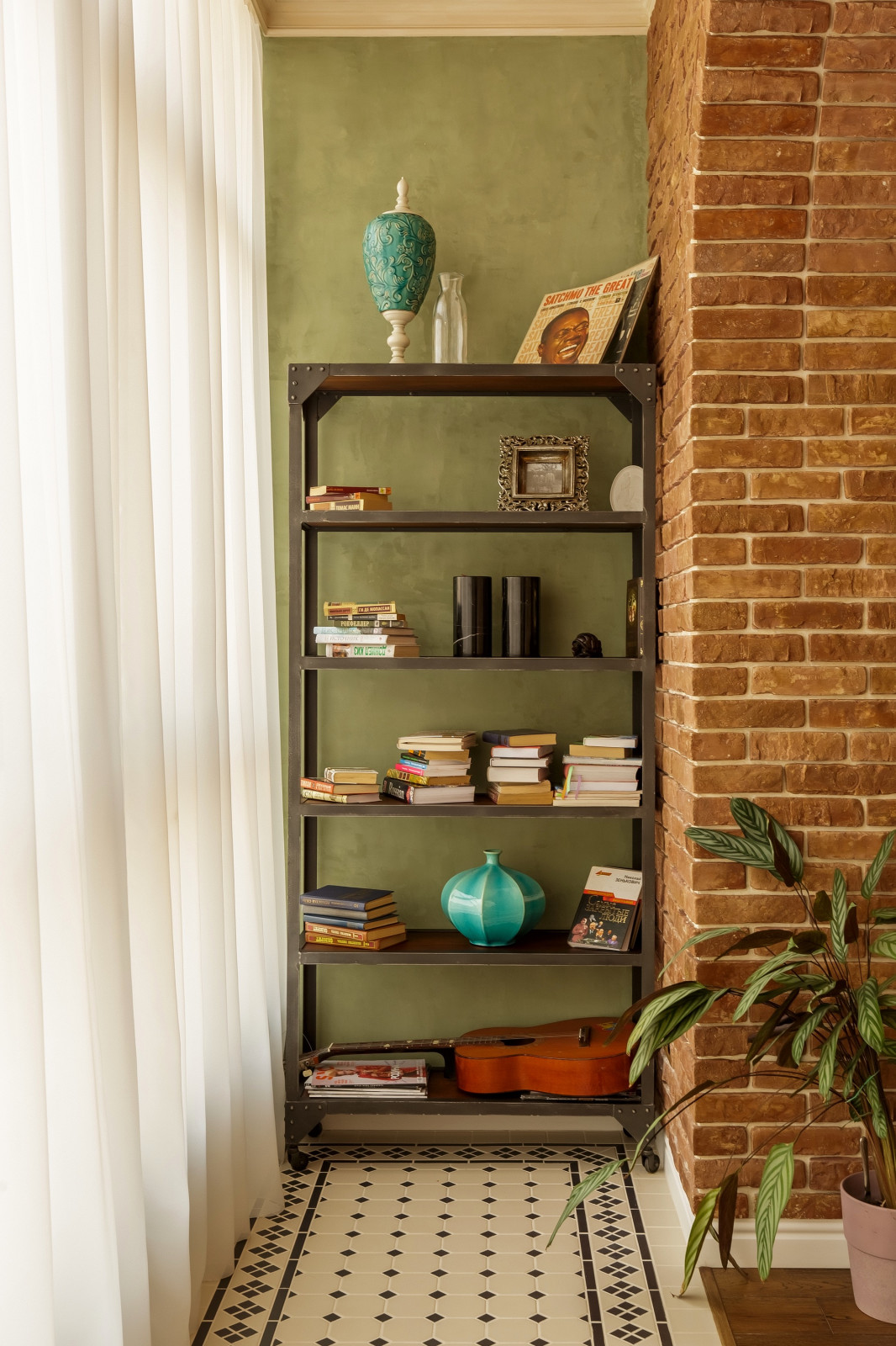 Квартира на Сазонова