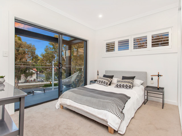 Concord Duplex contemporary-sovrum