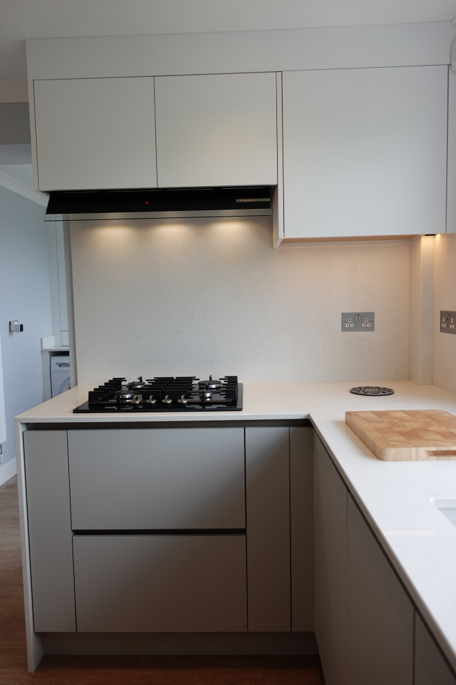 The Whetstone Kitchen - Gola - RRP £28,400 - Luxe Price £22,700£