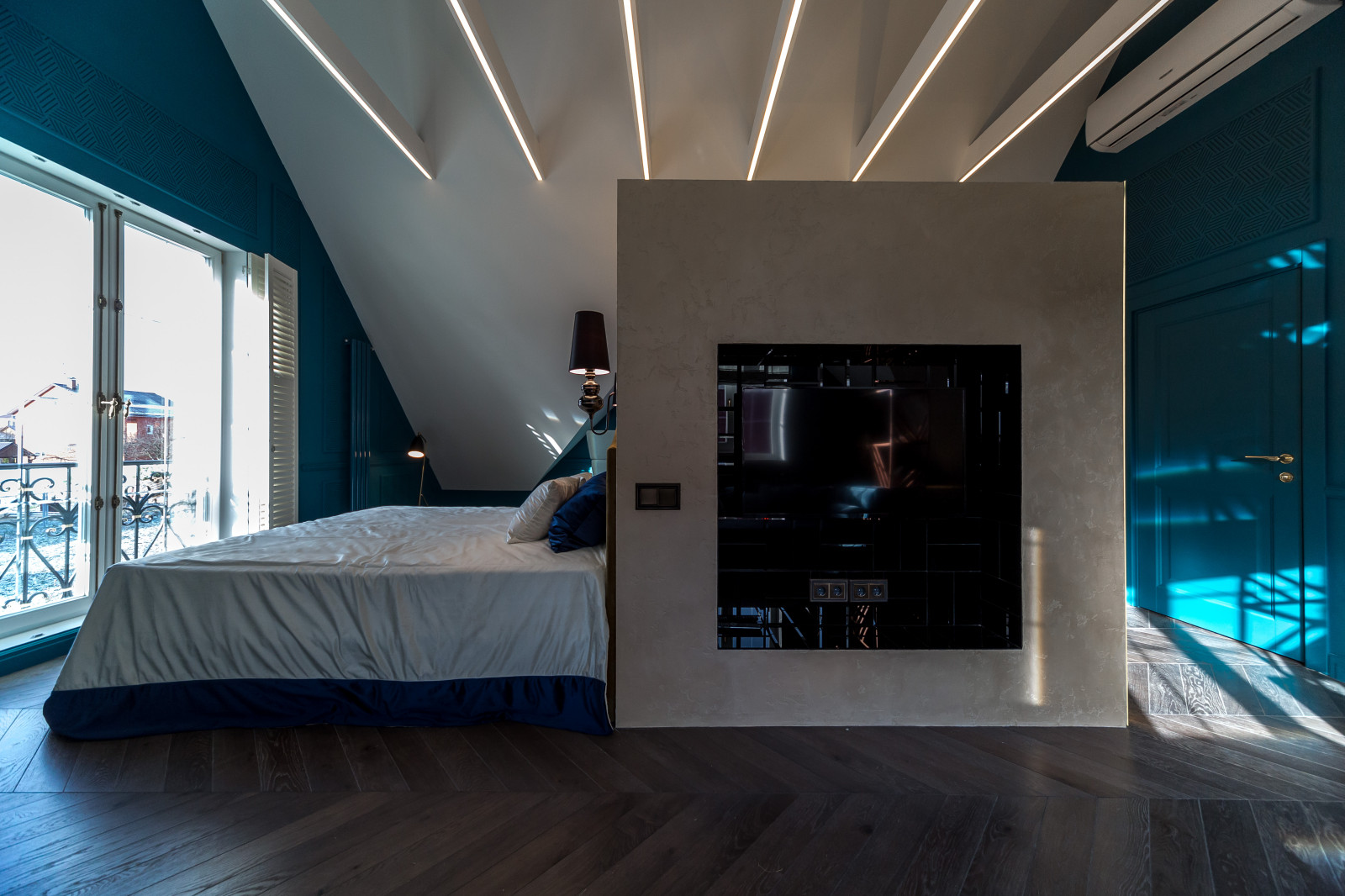 Спальня с гардеробной в Кубе