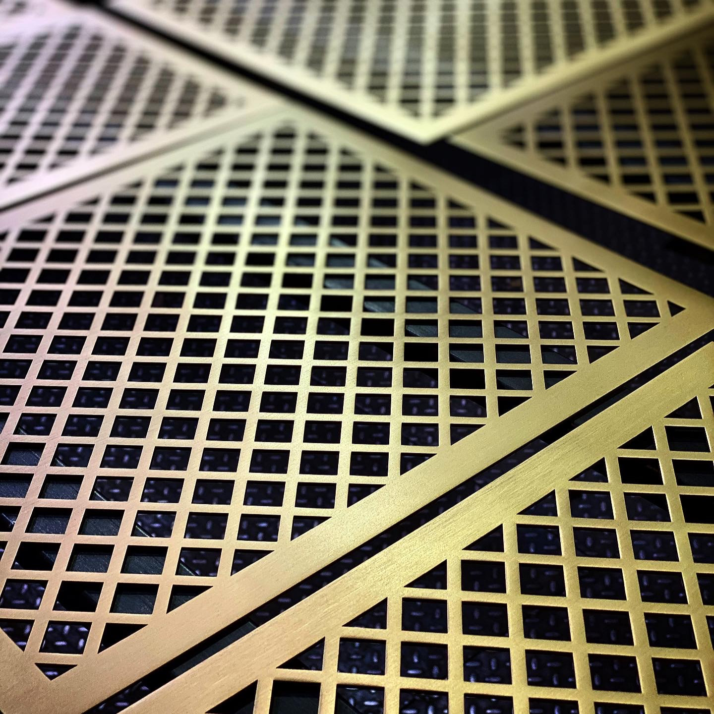 Латунные решётки