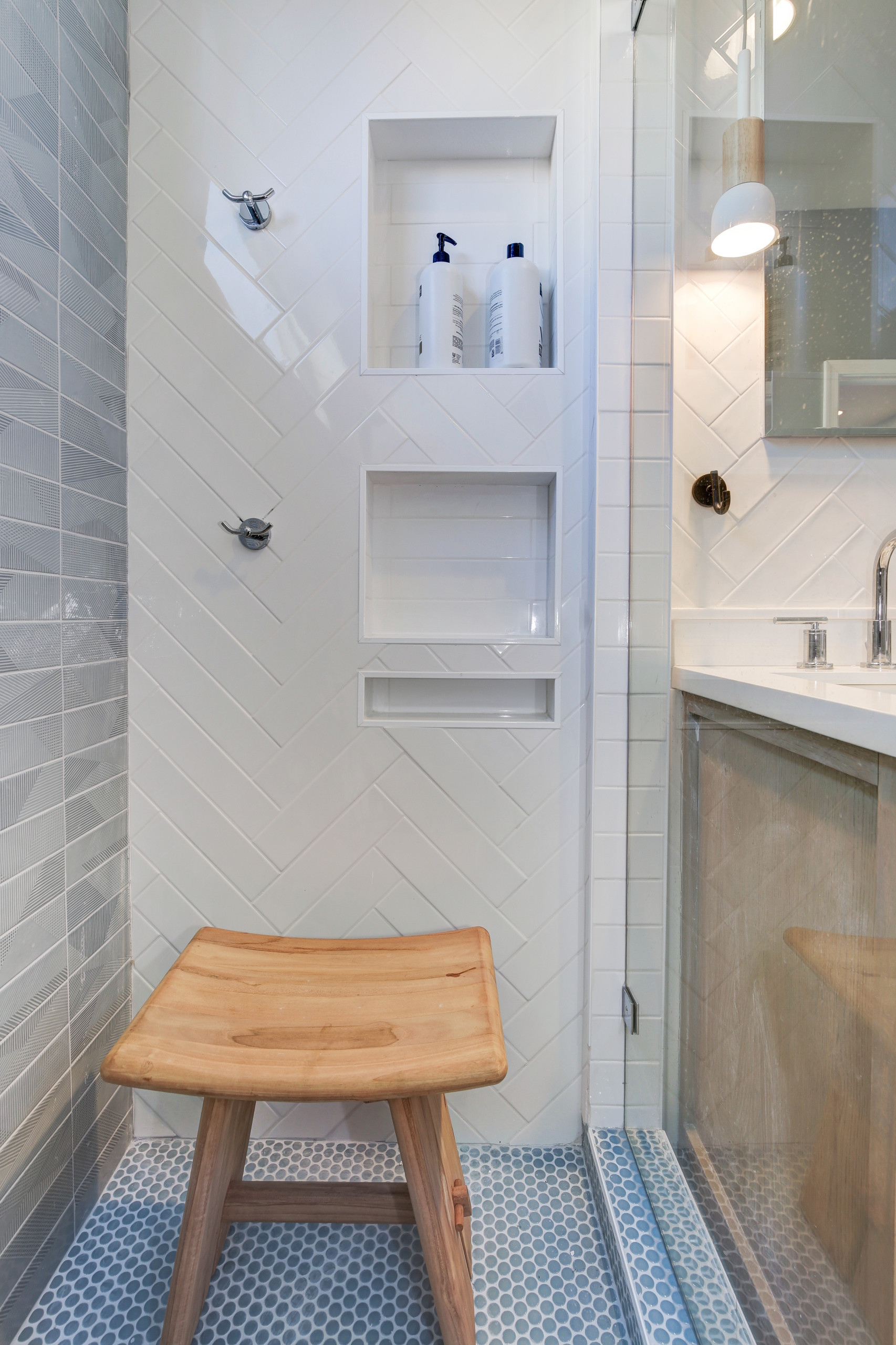 220 r st nw019.jpg
