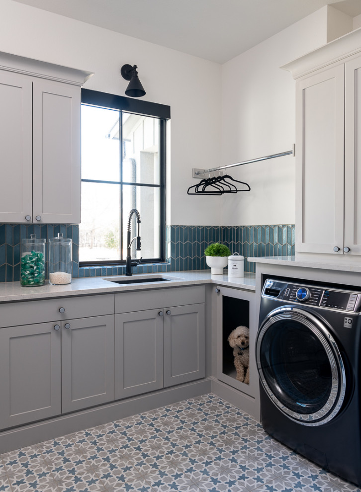 Collinwood Drive - Transitional - Laundry Room - Dallas - by Dana Bass ...