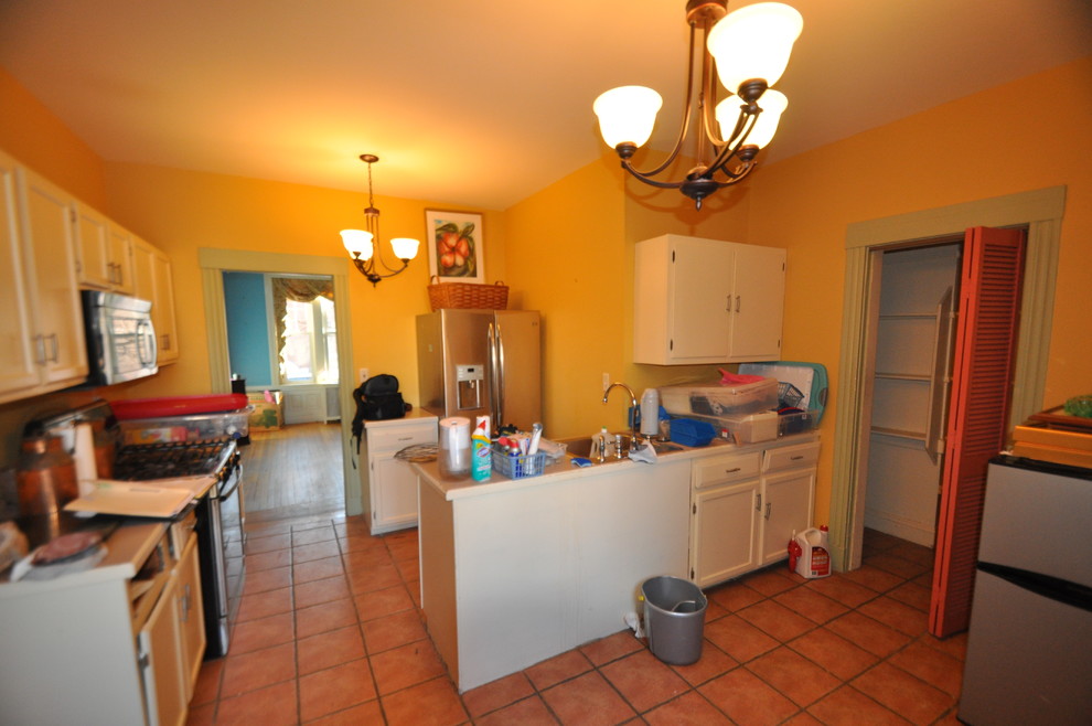 A Kitchen Through the Fog-Project 2494