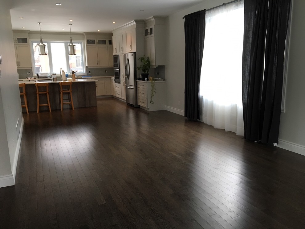 BEFORE - Home Staging - Green Circle