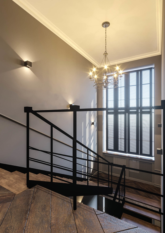 Прихожая с лестничным холлом