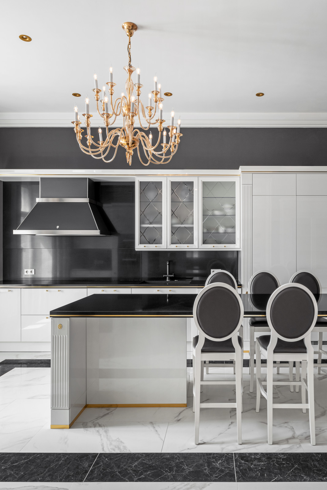 Стилизация квартиры в Доме Шехтеля